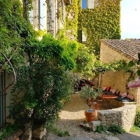 La Maison Pres De La Fontaine Saignon Exteriér fotografie